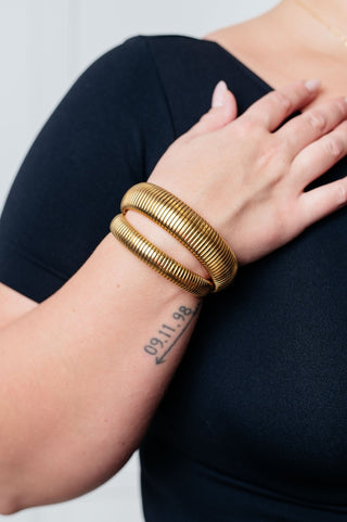 Sassy but Classy Ribbed Bangles in Gold Set of 3-OS-[option4]-[option5]-[option6]-[option7]-[option8]-Womens-Clothing-Shop