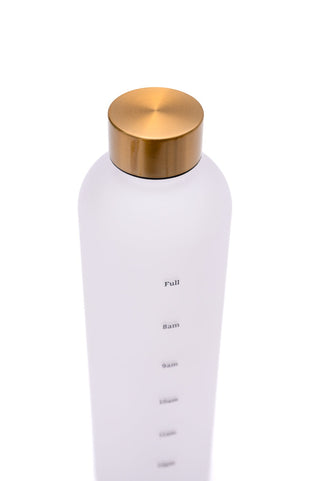 Sippin' Pretty 32 oz Translucent Water Bottle in White & Gold-OS-[option4]-[option5]-[option6]-[option7]-[option8]-Womens-Clothing-Shop