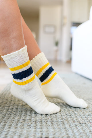 World's Best Dad Socks in Navy and Yellow-OS-[option4]-[option5]-[option6]-[option7]-[option8]-Womens-Clothing-Shop